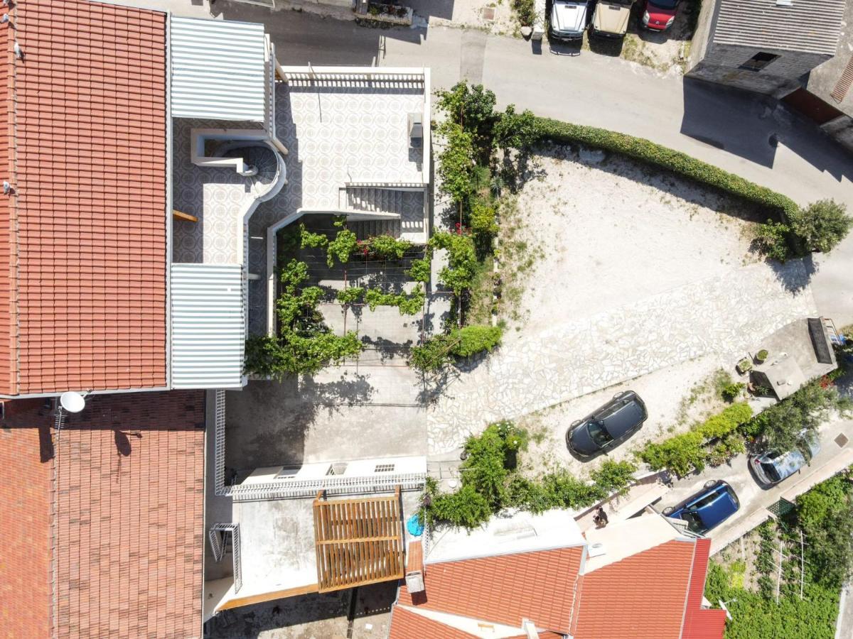 Rasin Apartments Pakostane Luaran gambar